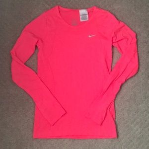 SALE Nike long sleeve dri-fit top size small
